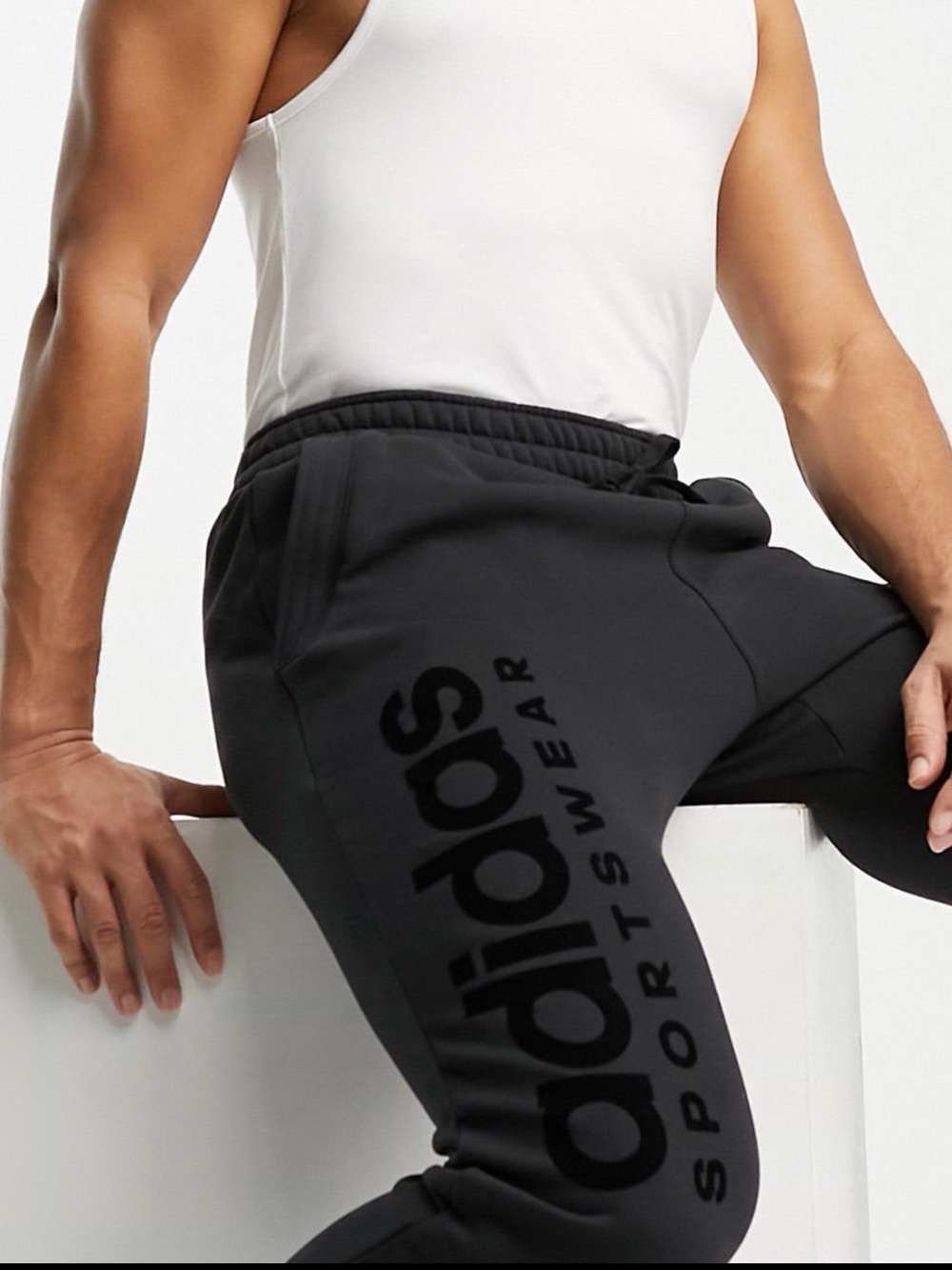NEW Adidas Tapered Leg Black Multisport Lounge Fleece Pants Mens Size S